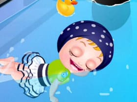 BABY HAZEL SWIMMING jogo online no