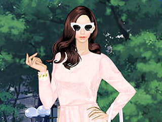 Helen Macarons Loving Dress Up