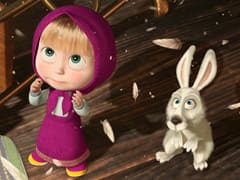 A Day With Masha And The Bear